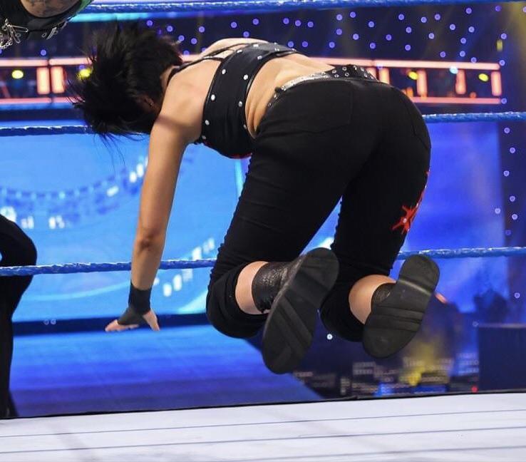 Bayley Scrolller