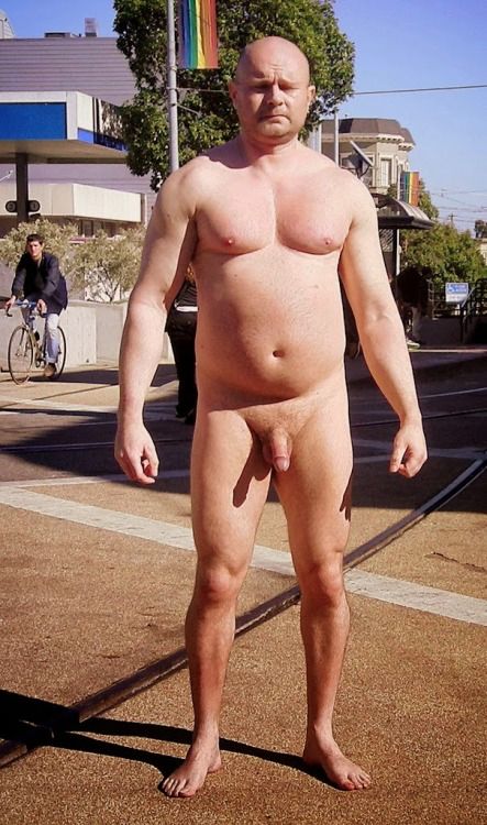 Daddy Naked In The Streets Scrolller