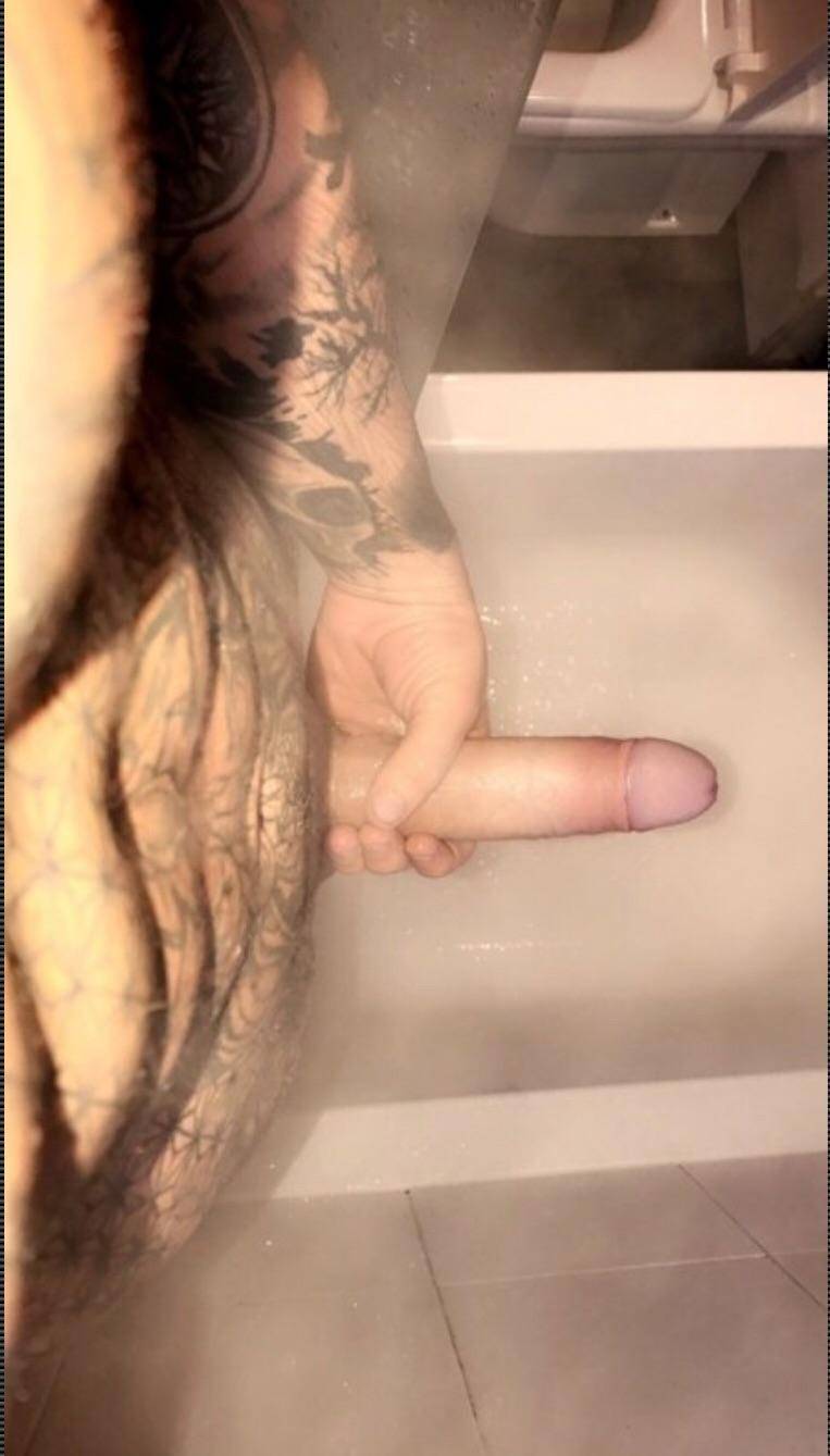 Ellis Lacy Nude Pt 2 Holding His Hard Dick Scrolller