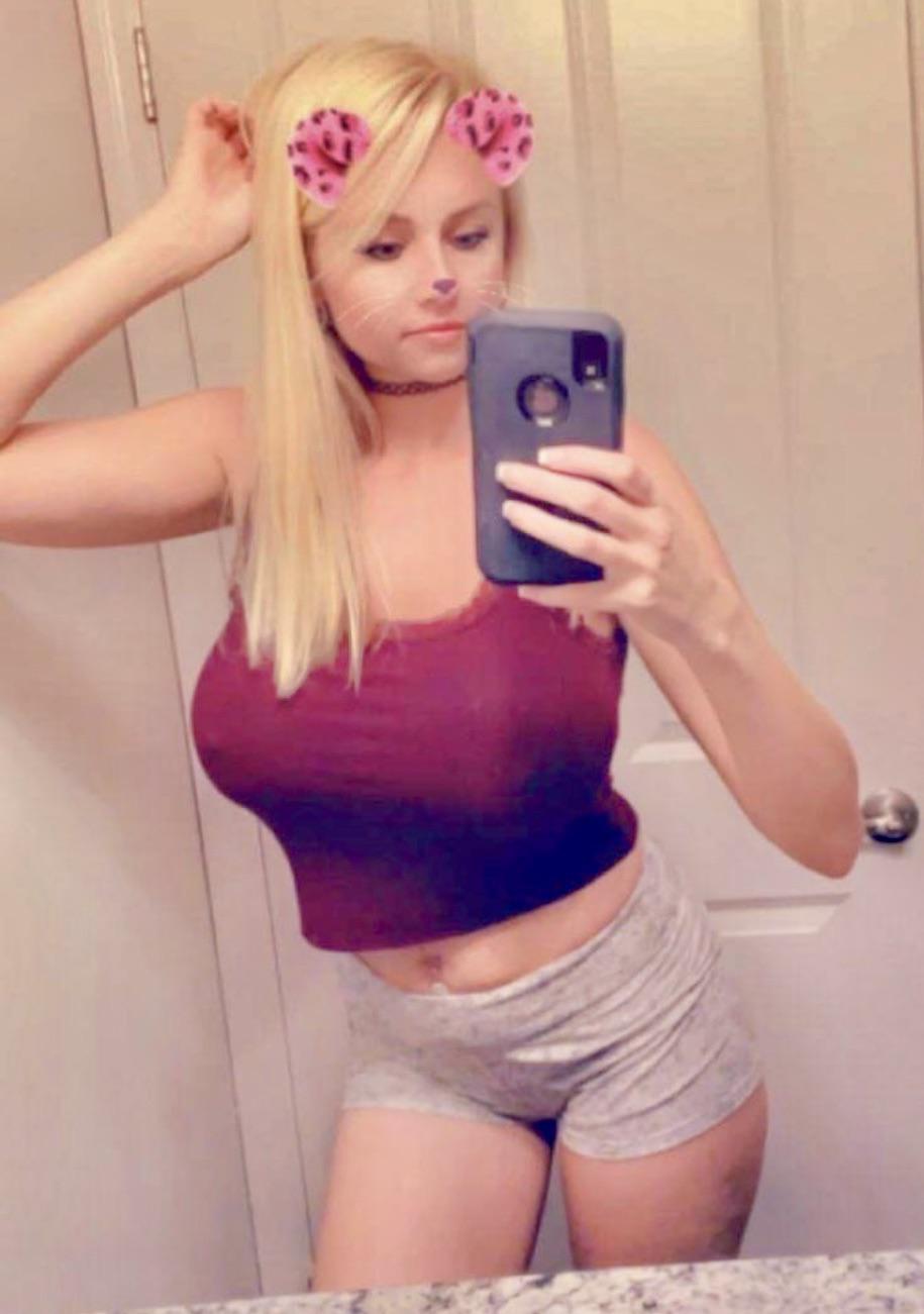 Huge Tits Begging To Bust Out Scrolller