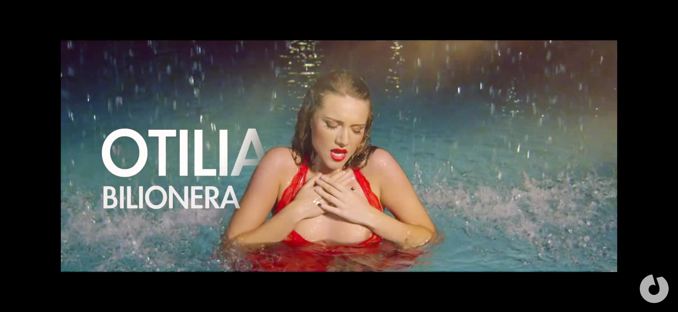 I Hope That You Didn T Forget Otilia Nip Slip In Bilionera Video Clip