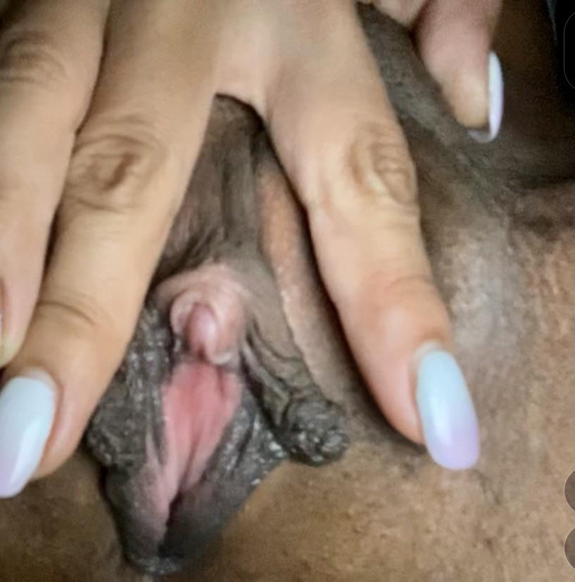 Married Men Eat My Pussy Scrolller