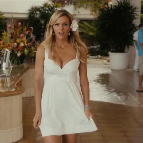 Brooklyn Decker As Palmer In Just Go With It Scrolller