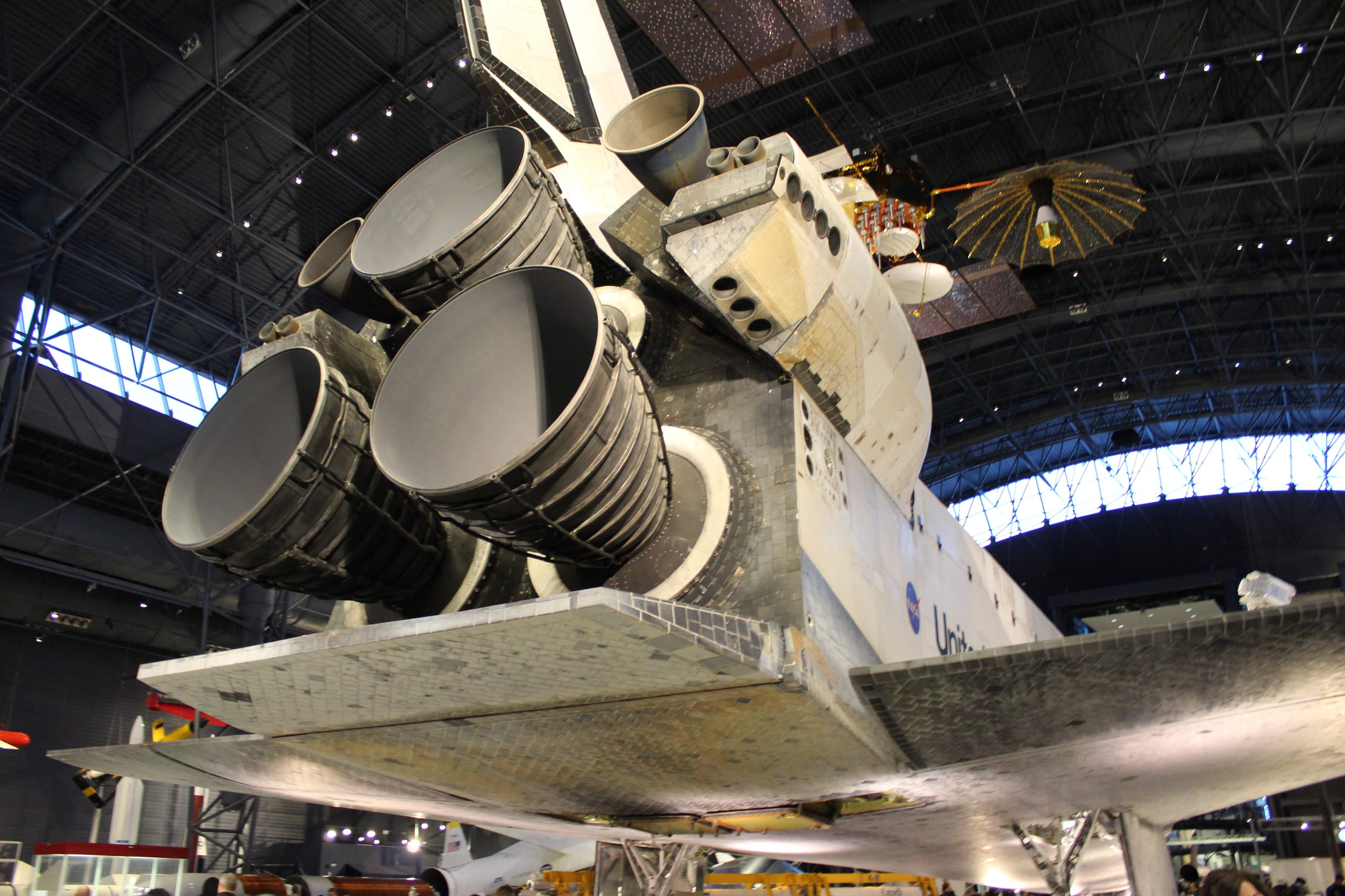 Business End Of Discovery OV 103 Nothing Like Three Good Although