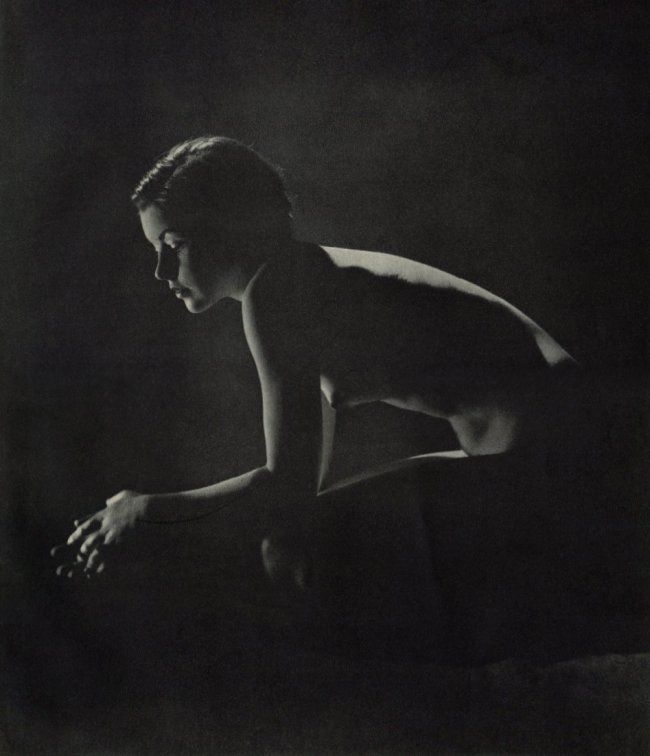 Kneeling Nude Photographed By John Everard C 1940 S Scrolller