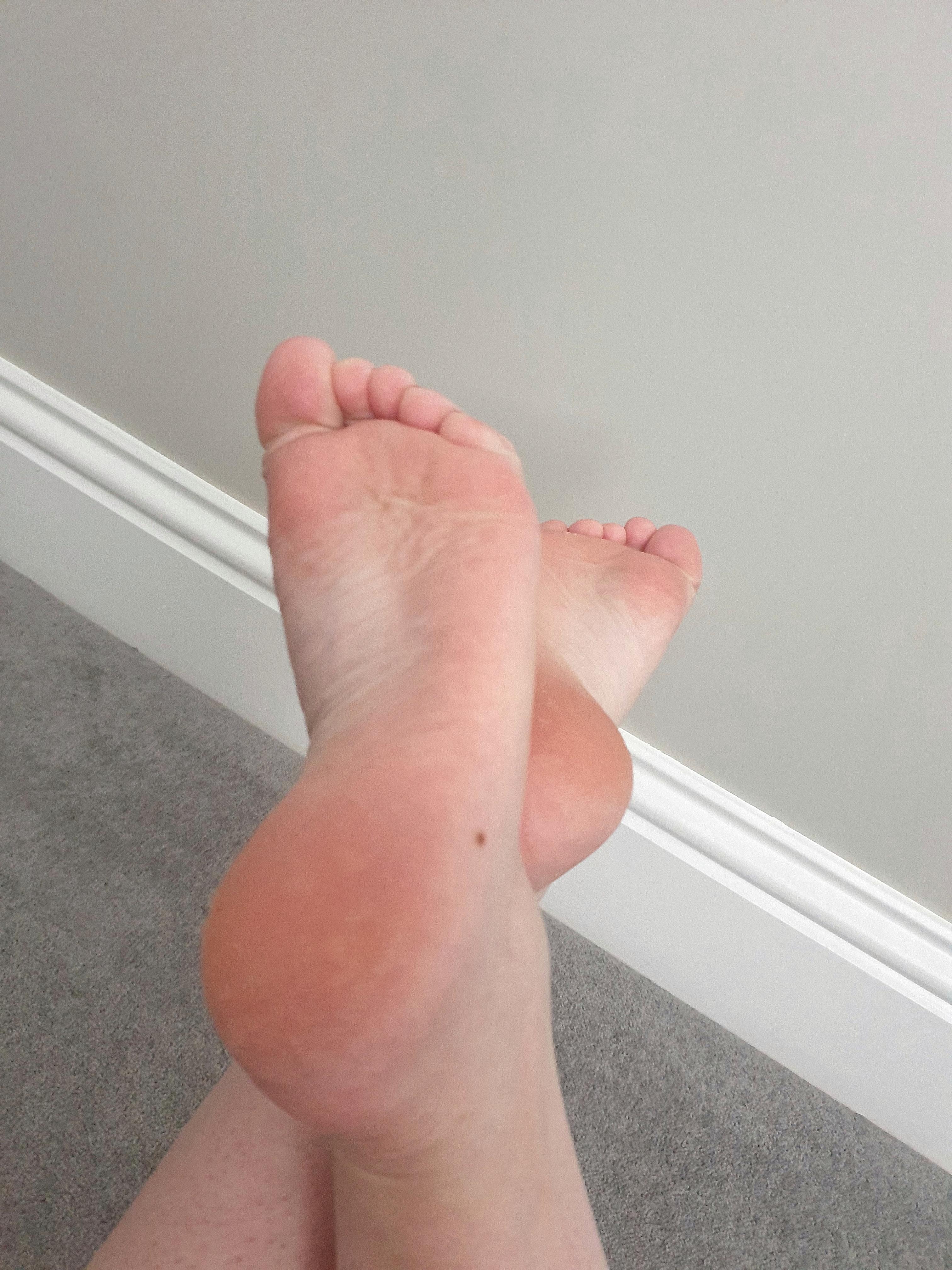 Naked Feet I Need A Massage From My Heels To My Toes What Would You