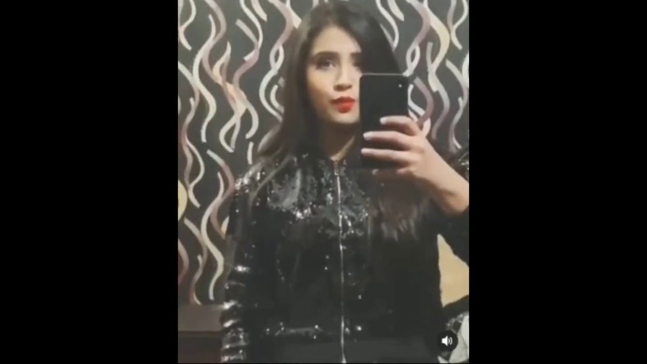 Paki Tiktok Girl Manahil Malik Nude Selfie Link In Comment Scrolller