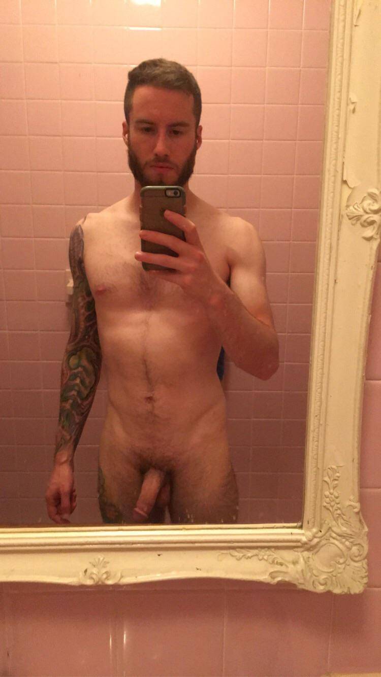 Classic Naked Mirror Selfie Anyone Scrolller