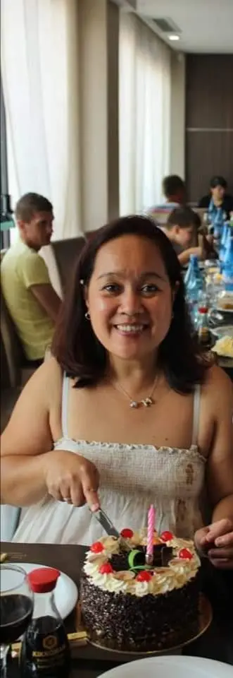 Filipina Milf Scrolller