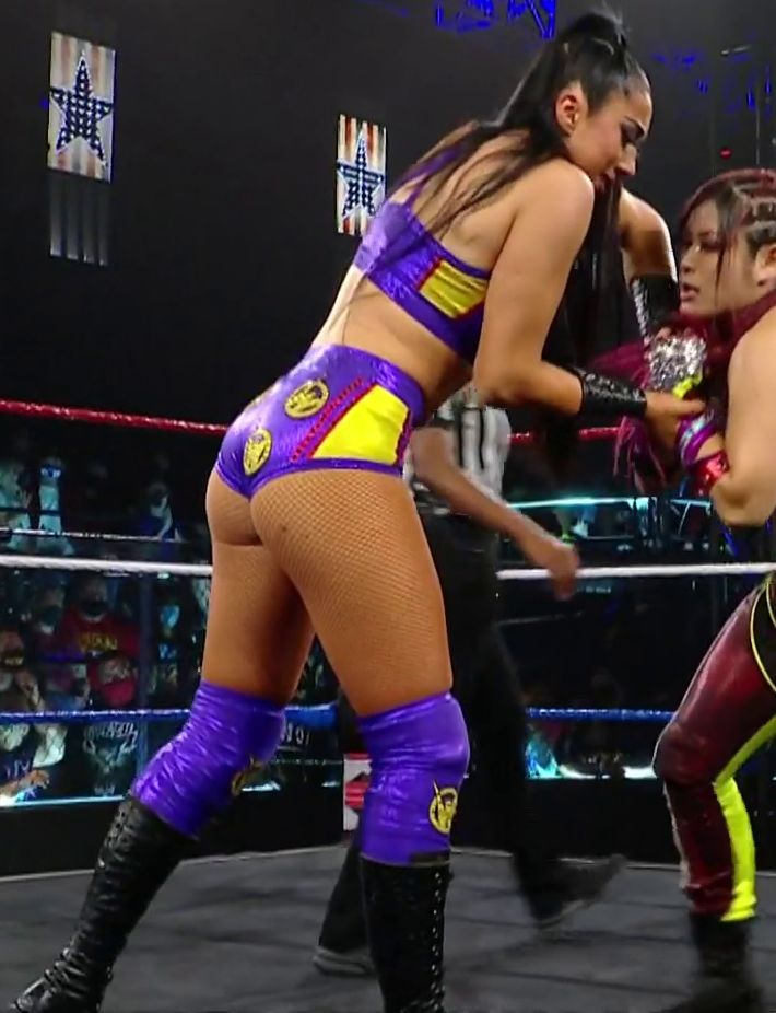 Indi Hartwell Scrolller