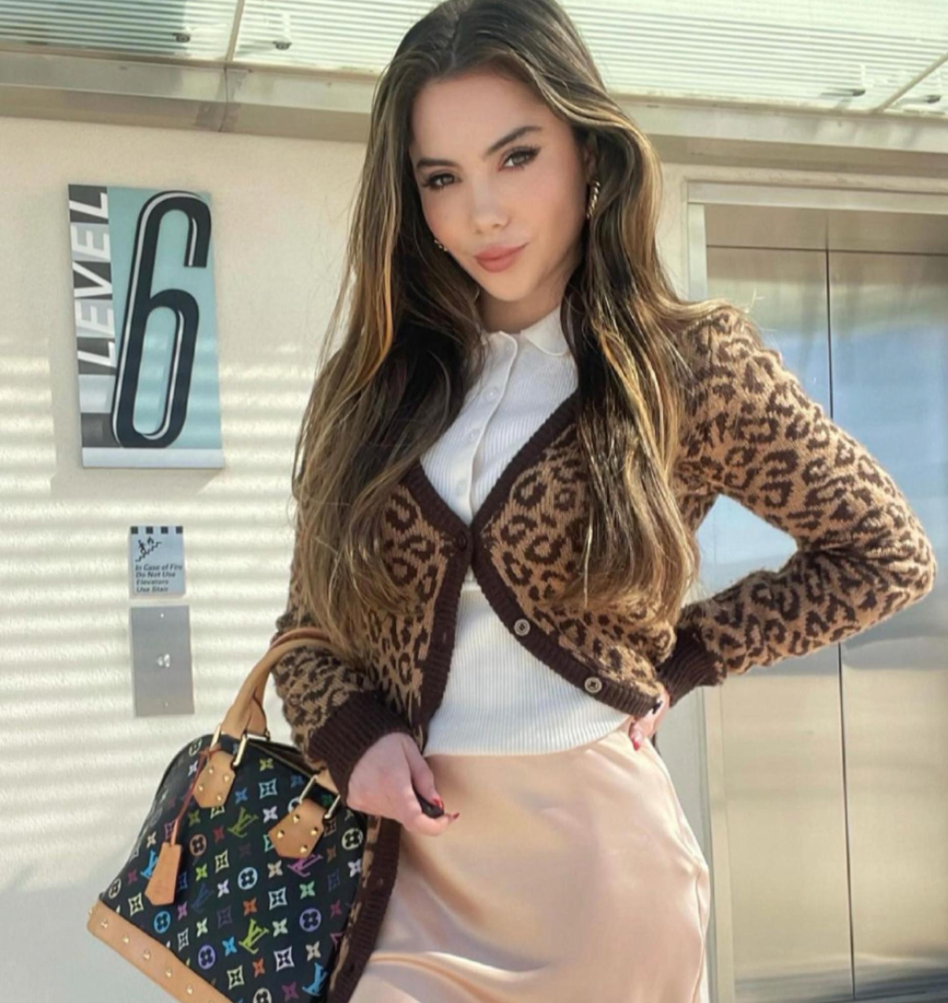 McKayla Maroney Scrolller