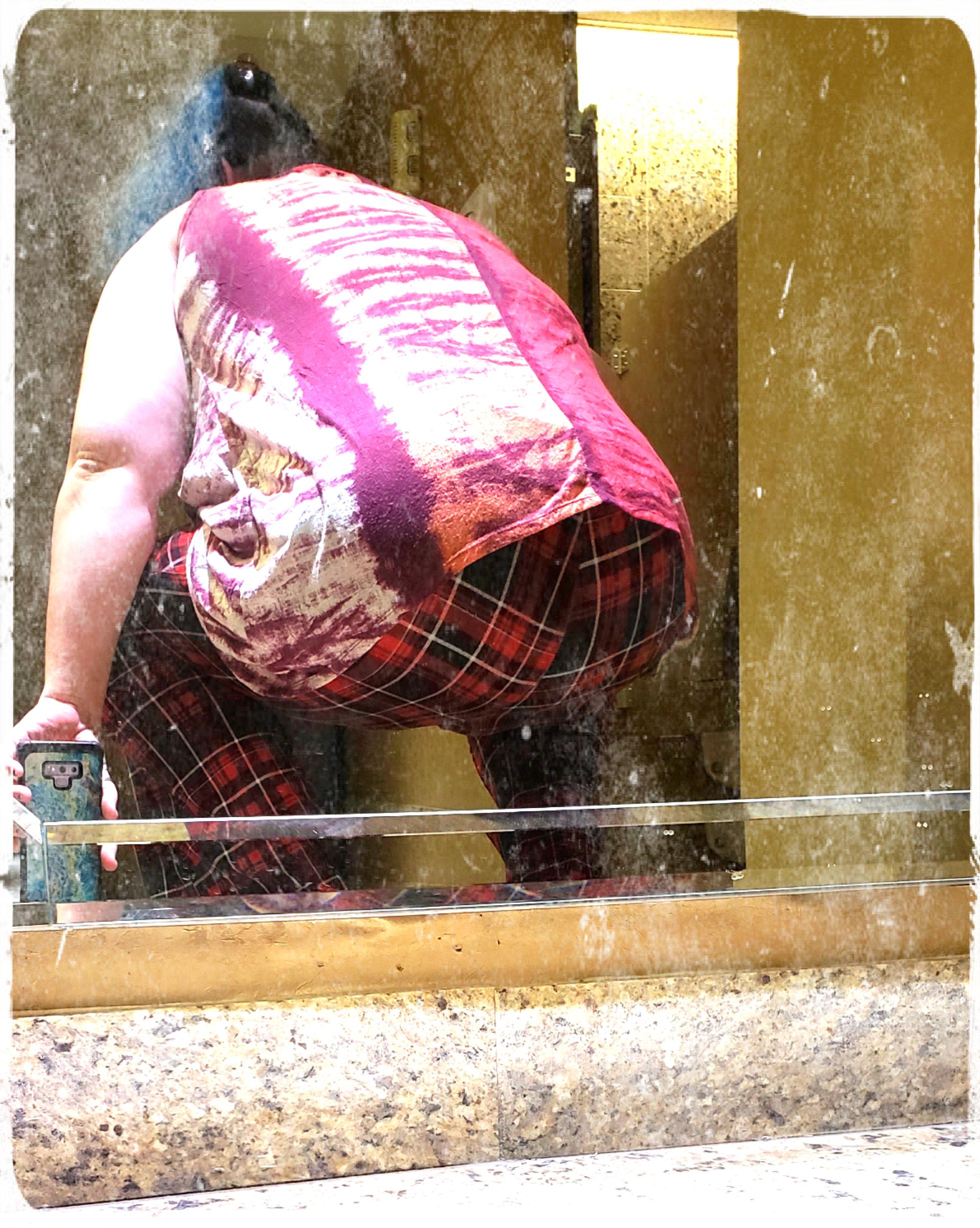 My Ass At Work Scrolller