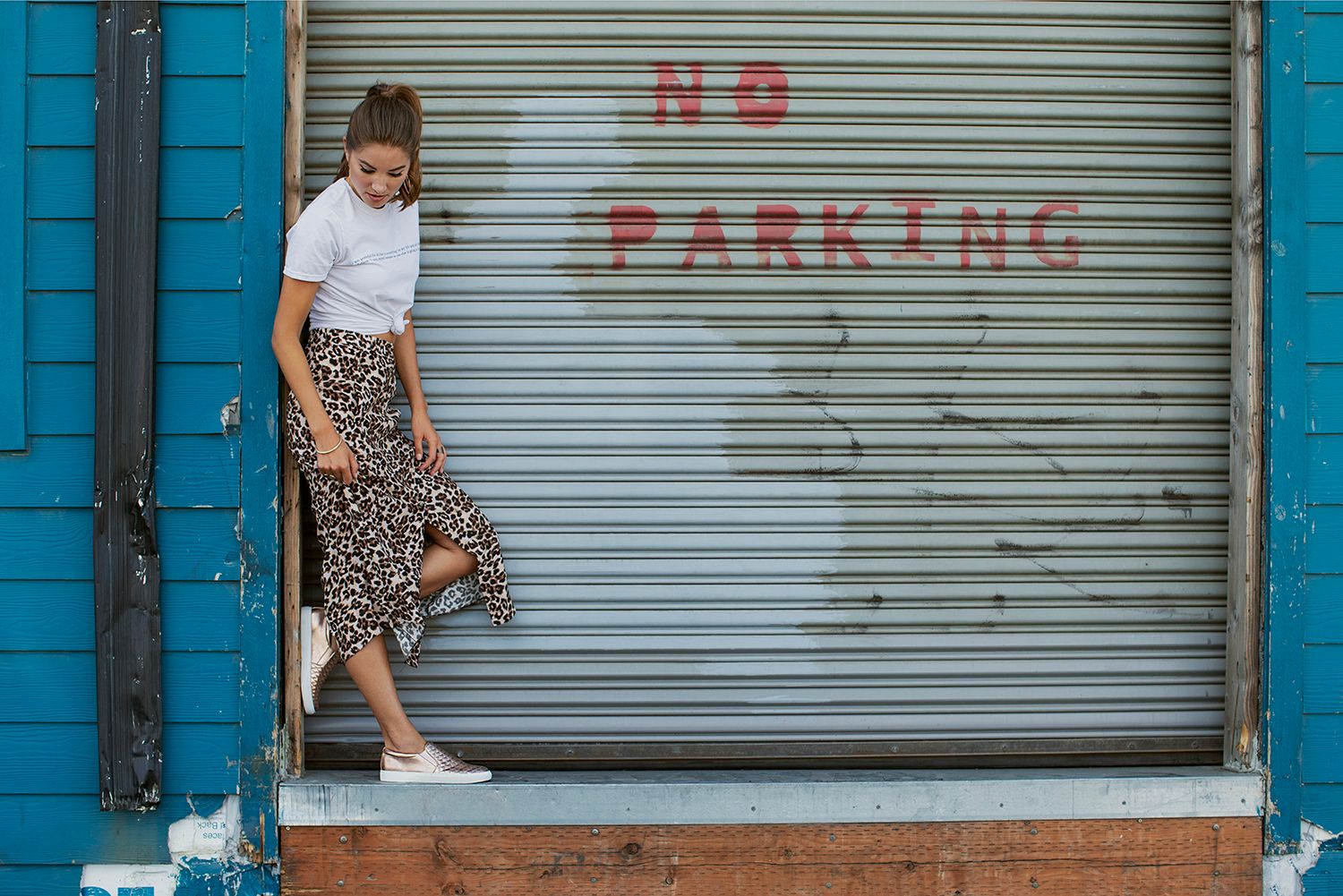 No Parking Scrolller