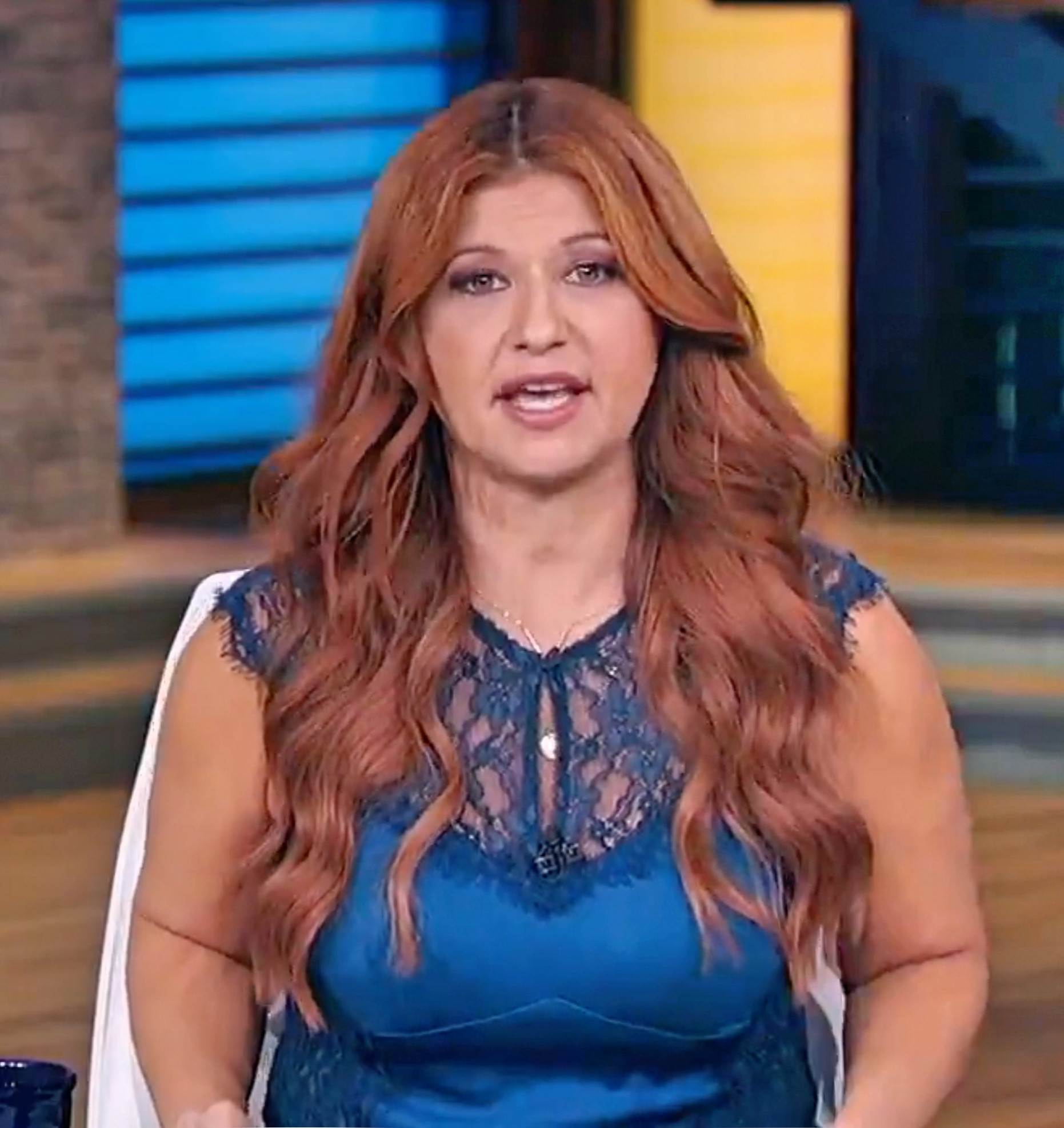 Rachel Nichols ESPN Thick Busty In Blue Scrolller