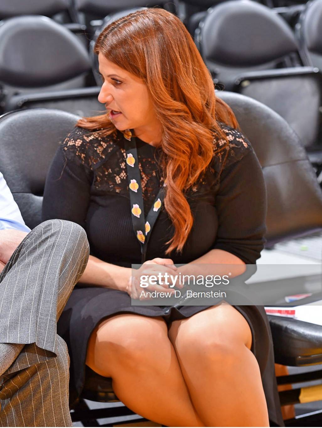 Rachel Nichols ESPN Thick Thighs In The Front Row Scrolller