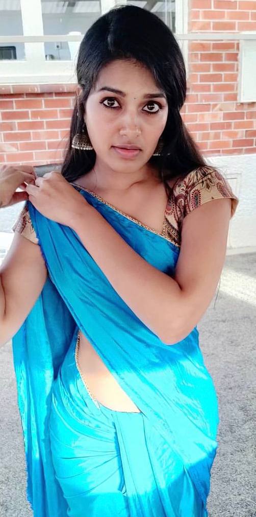 Saree Hottie Scrolller