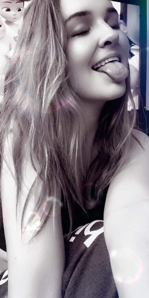 Still Waiting On More Upvotes On The Censored Nude To Unlock It You Can Do It Babes Scrolller