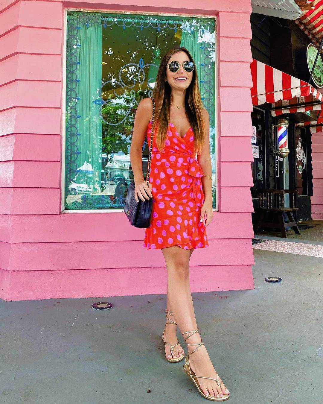 Cute Women In Dress With Her Golden Sandals Scrolller