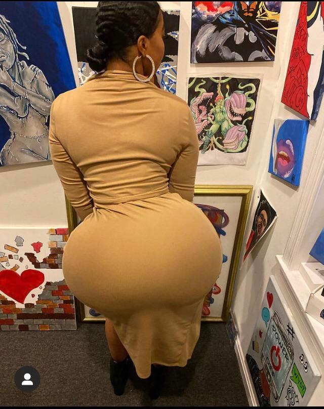 God Damn Momma You Got The Fattest Ass I Ever Seen Can You Please