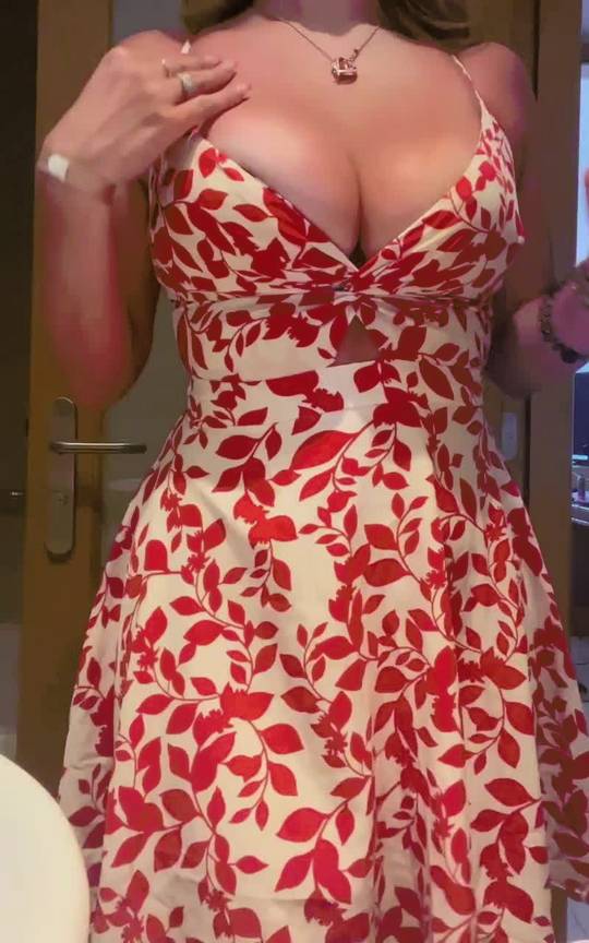 Im A Busty Slut In A Sundress Fuck Me Scrolller