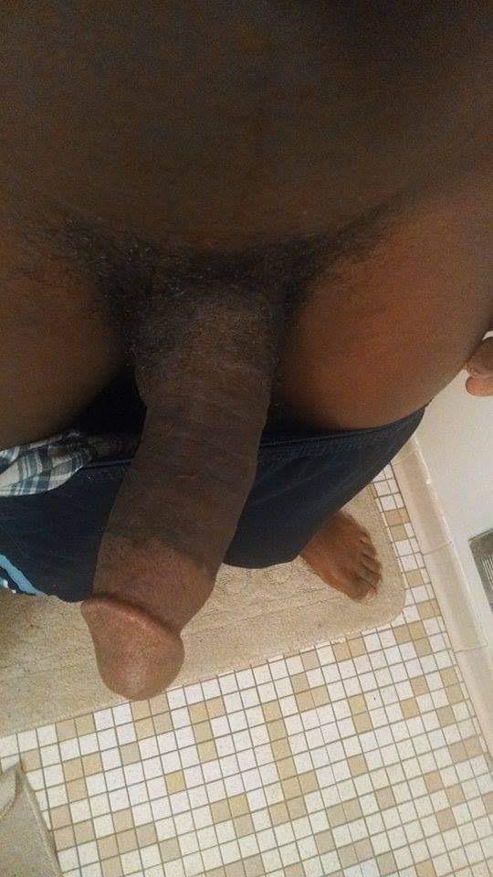 Any Fat Chubby Bottoms With A Big Fat Juicy Shaved Smooth Ass