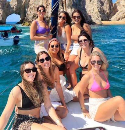 Boats And Bikinis Rate Em Scrolller