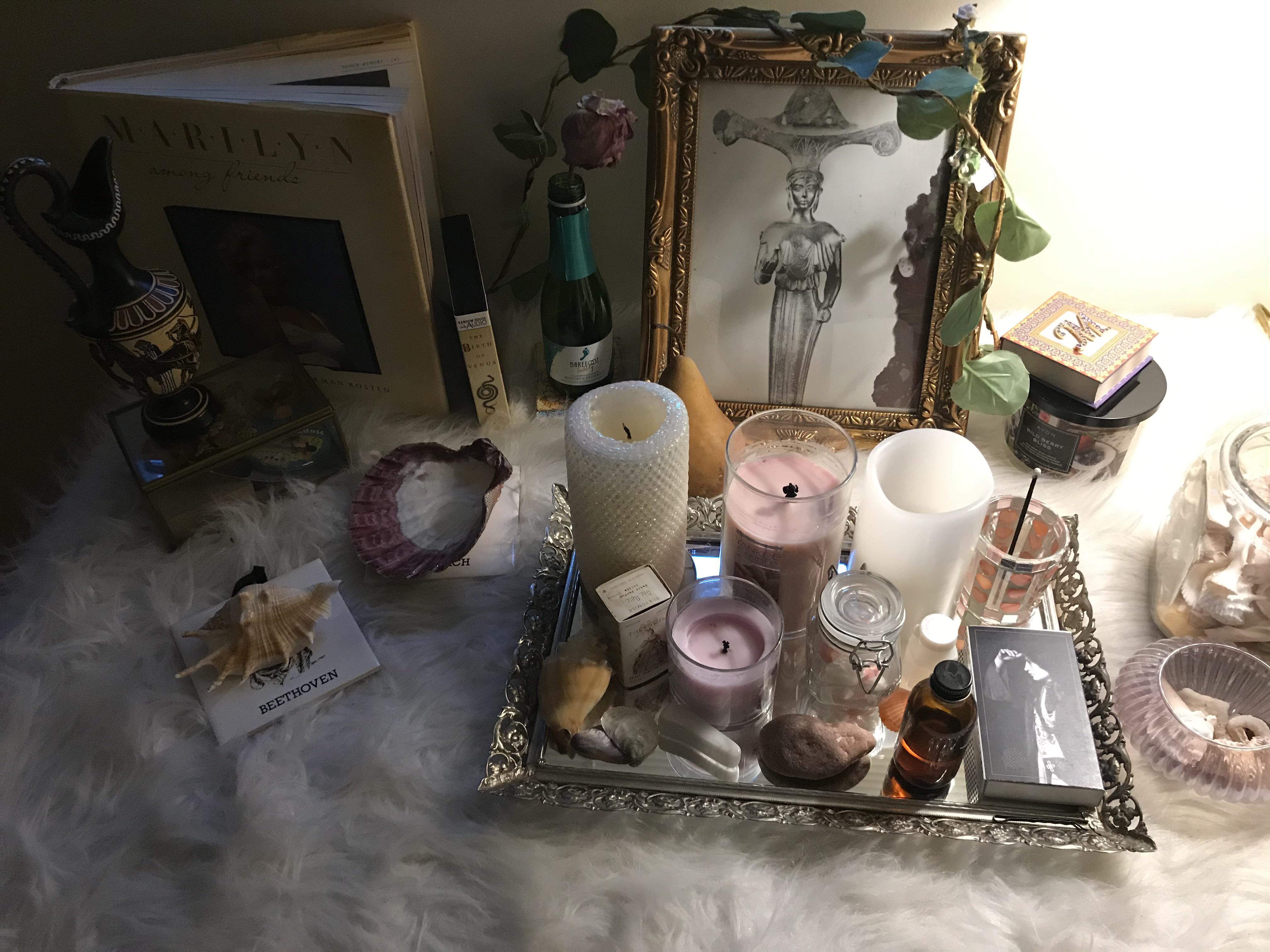 Heres My Altar For Aphrodite Ive Converted From Christianity After