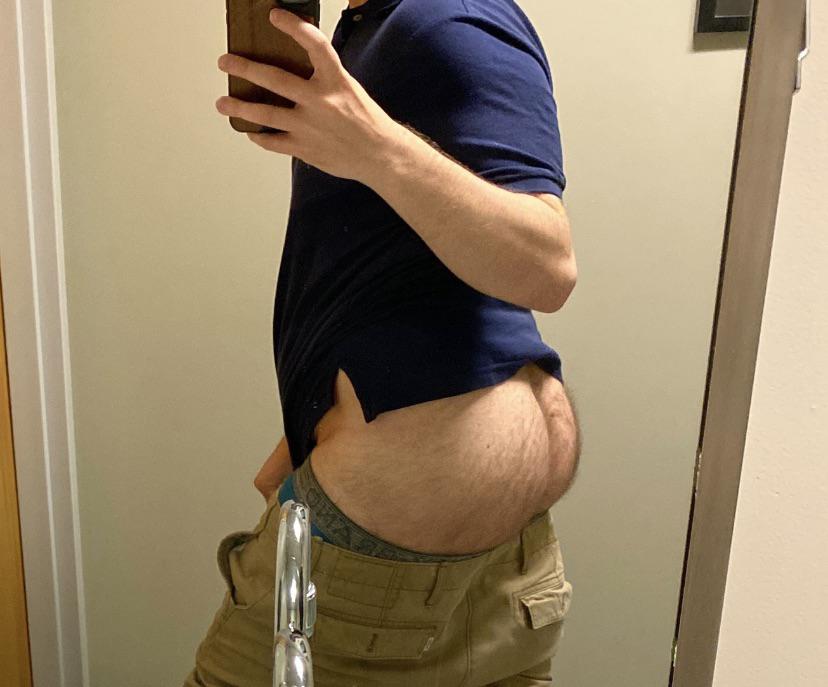 My Husband Spoils Me With Ass Pics At Work Scrolller