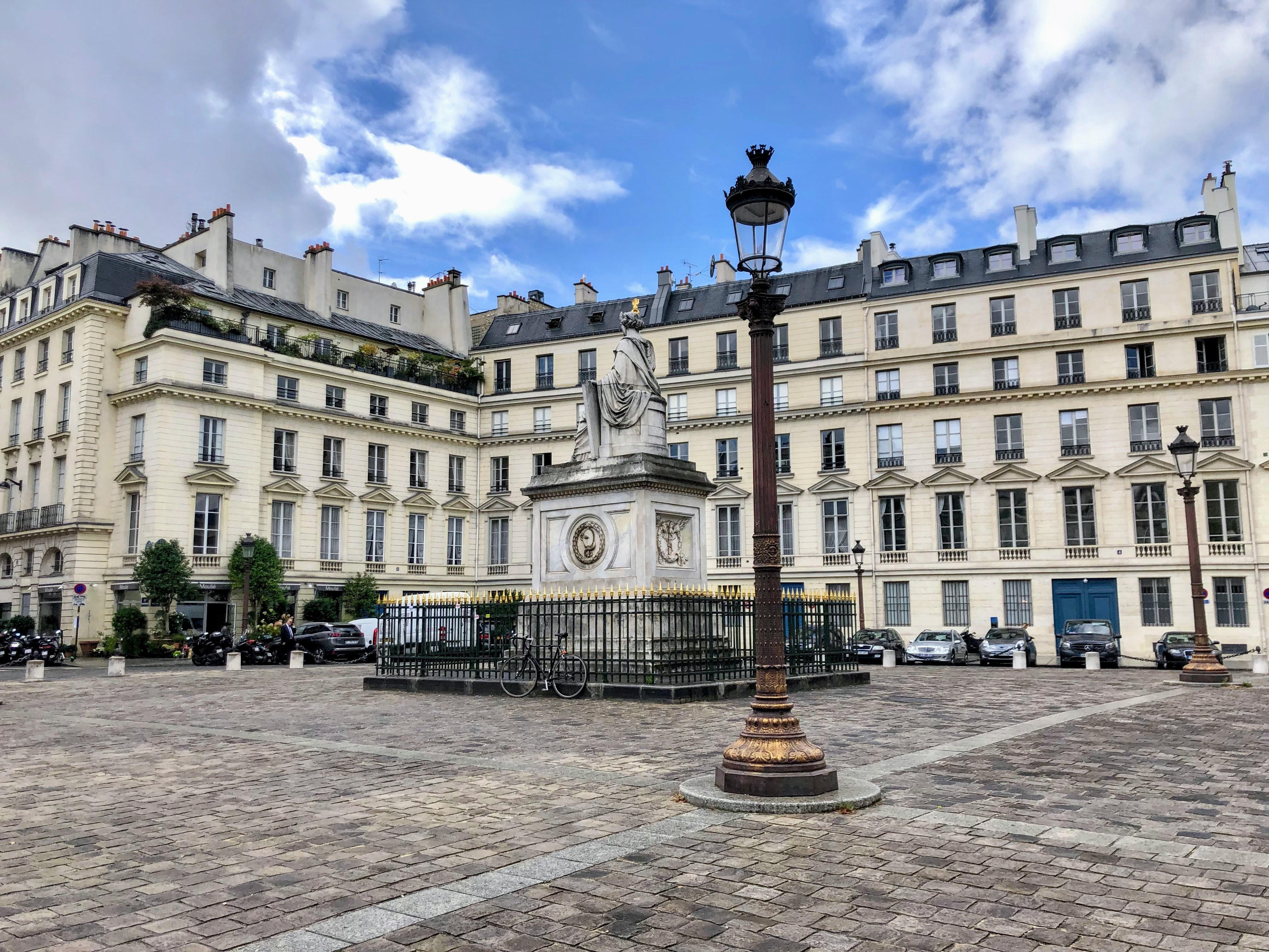 Oc France Paris Place Du Palais Bourbon On Which Overlooks The