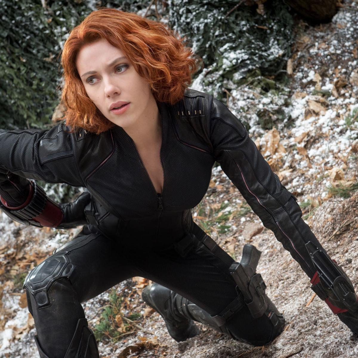 Scarjo As Black Widow Scrolller