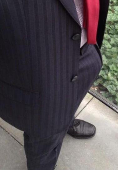 Fat Cock In A Suit Scrolller