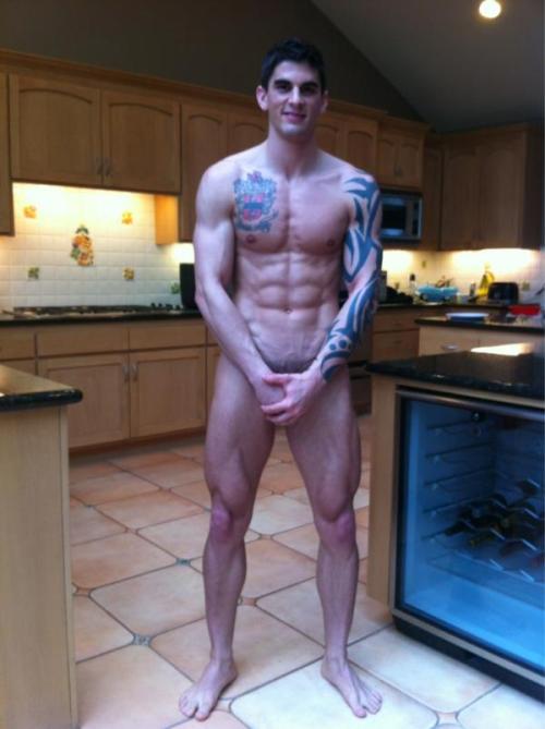 Tyler Torro Naked In The Kitchen Scrolller