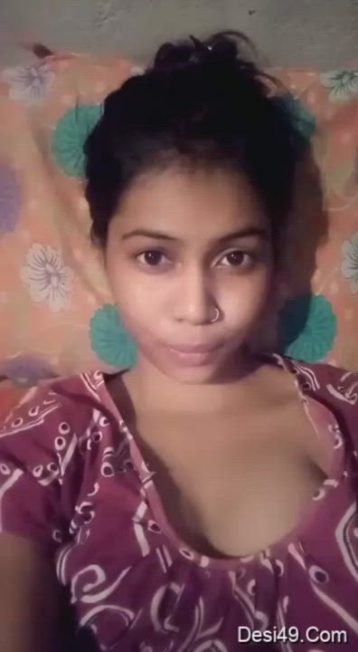 Desi Cute Girl Record Video For Bf Scrolller