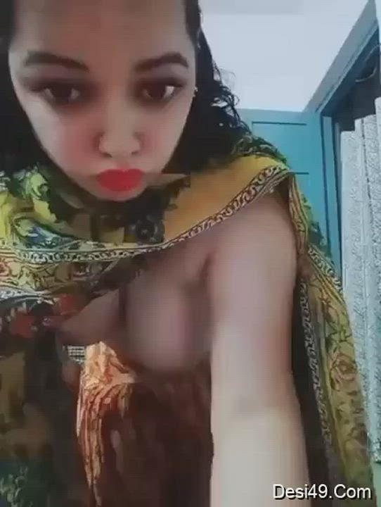 Hot Look Desi Cam Model Nude Dance Show Must Watch Link In Comments