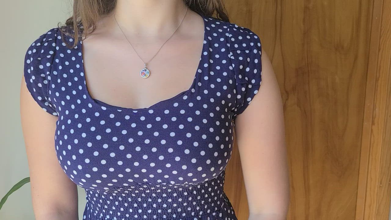 My Tits Are Too Perky To Hide Am I Right 18f Scrolller