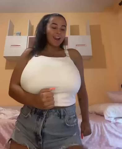 Huge Tits Shaking Tiktok Porn By Marioman Scrolller