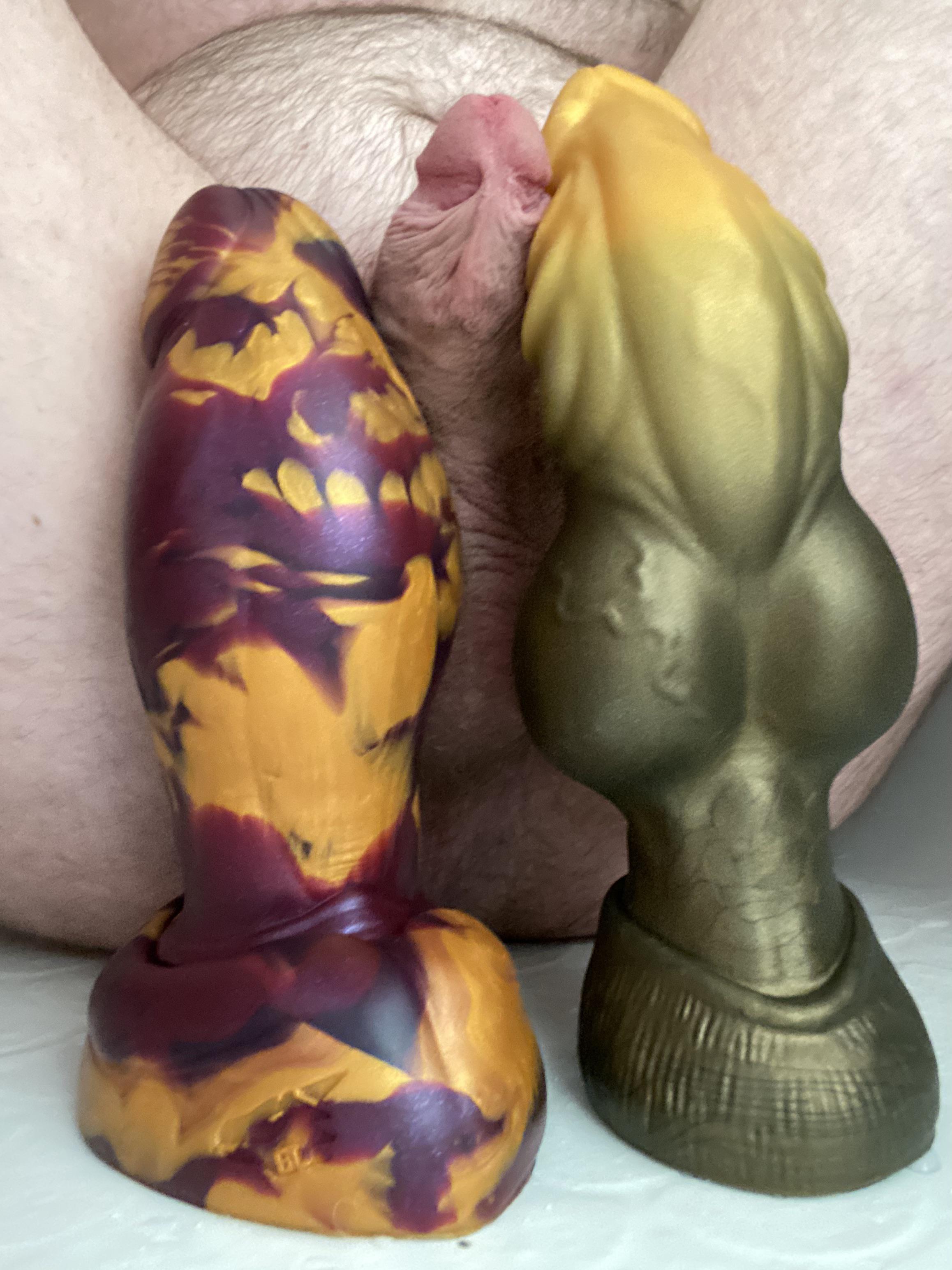 Added A Large Fenrir To The Collection For More Anal Stretching Fun