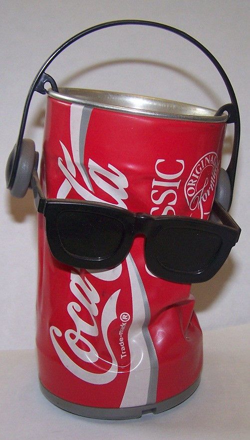 Dancing Coca Cola Can Scrolller