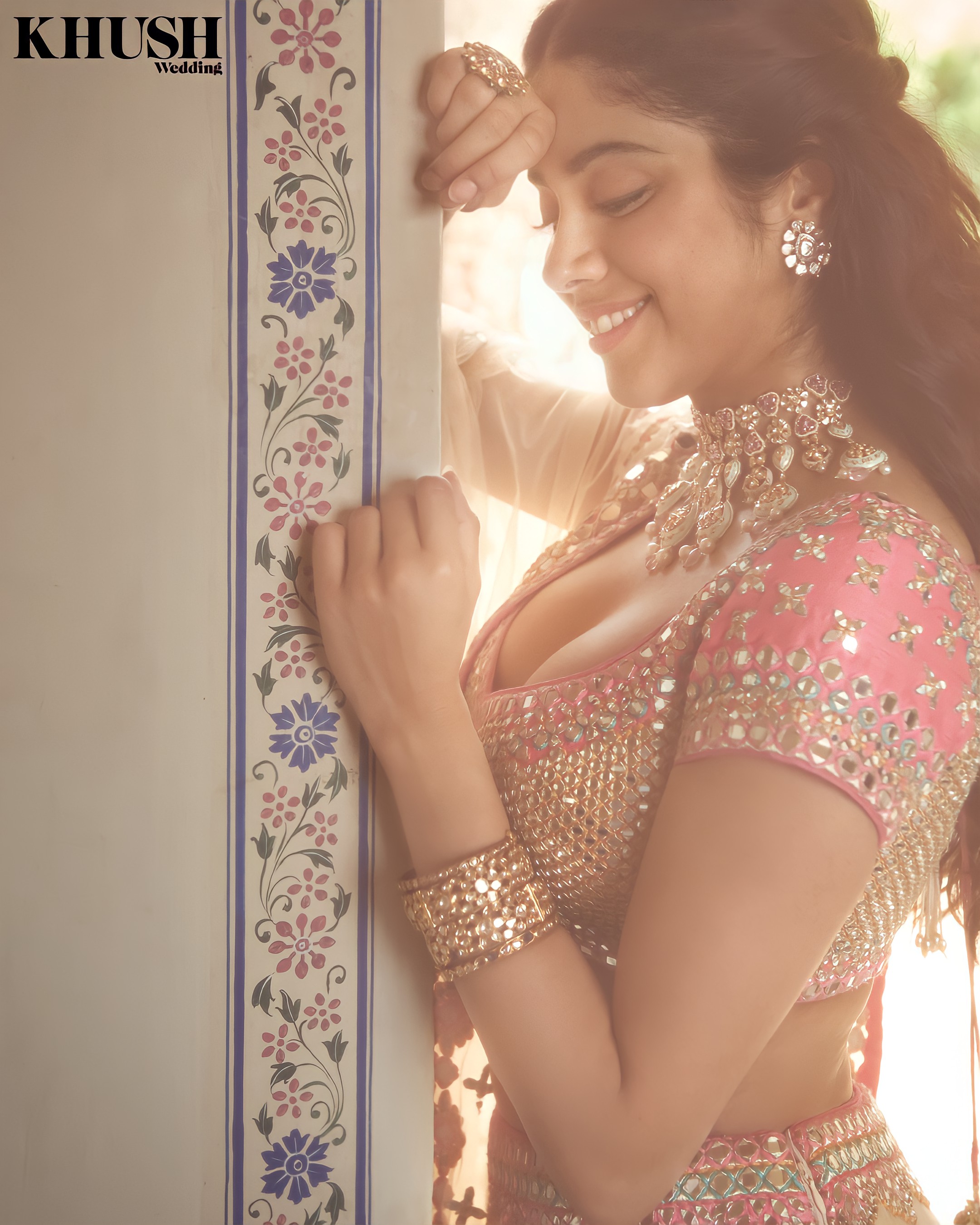 Janhvi Kapoor S Cleavage Scrolller