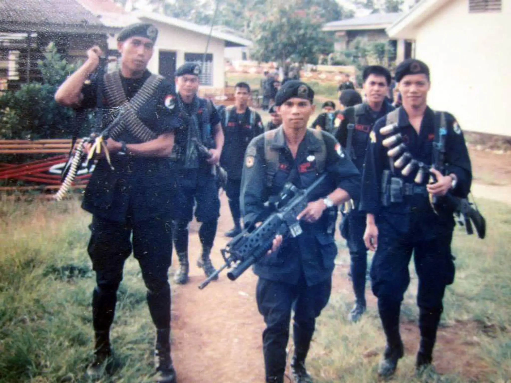 [2048x1536] Philippine Army Scout Rangers wearing their ’Black Suit ...