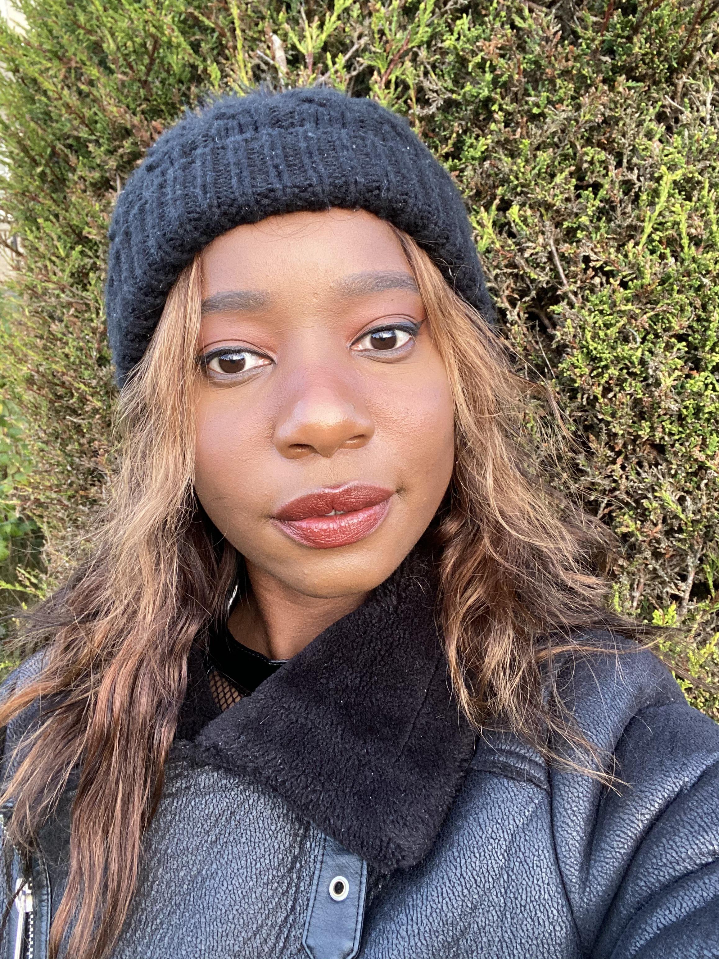 22f actually felt cute for the first time in a while today must be