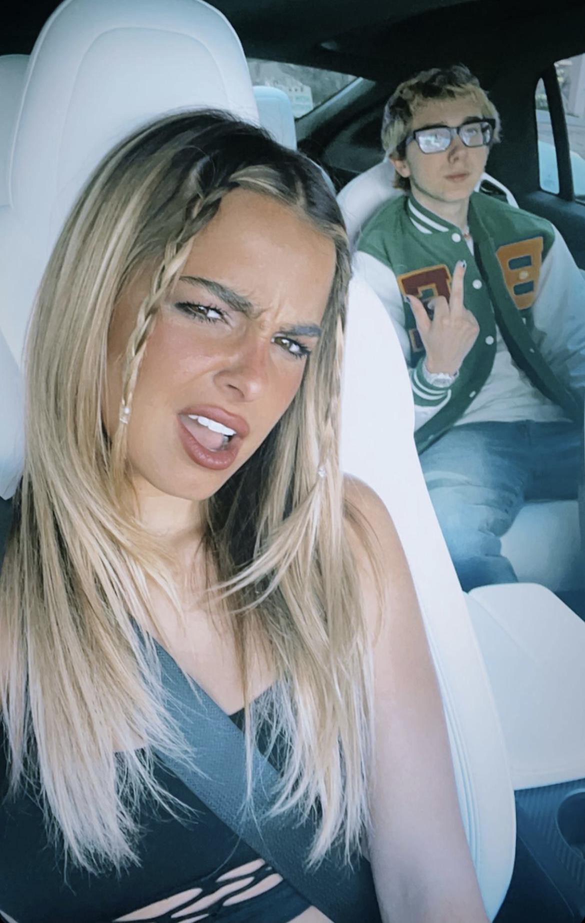 Addison Rae with two front bang braids | Scrolller