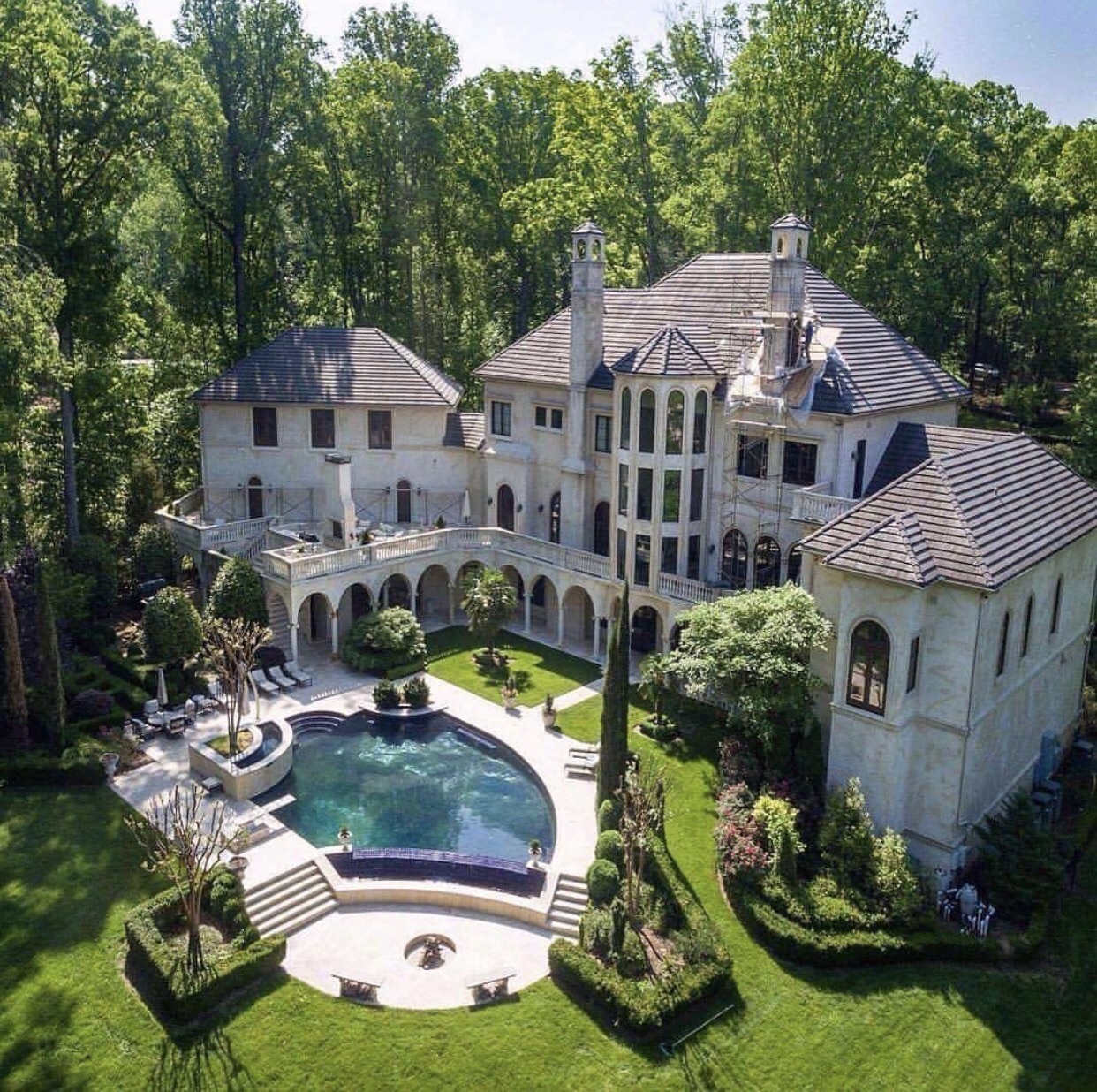 Мэншен хаус mansion house на рублевке