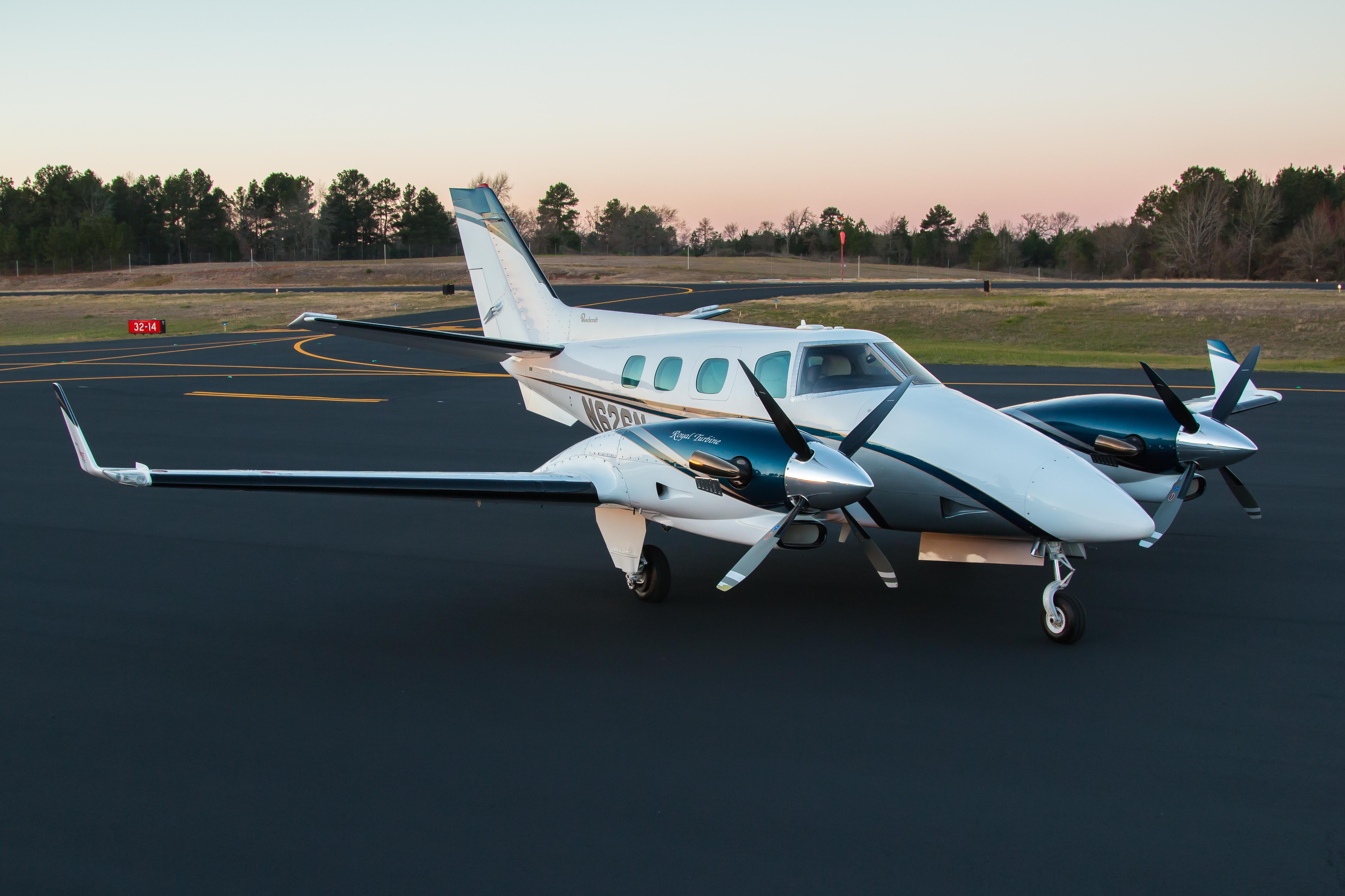 Beechcraft Duke Royal Turbine | Scrolller