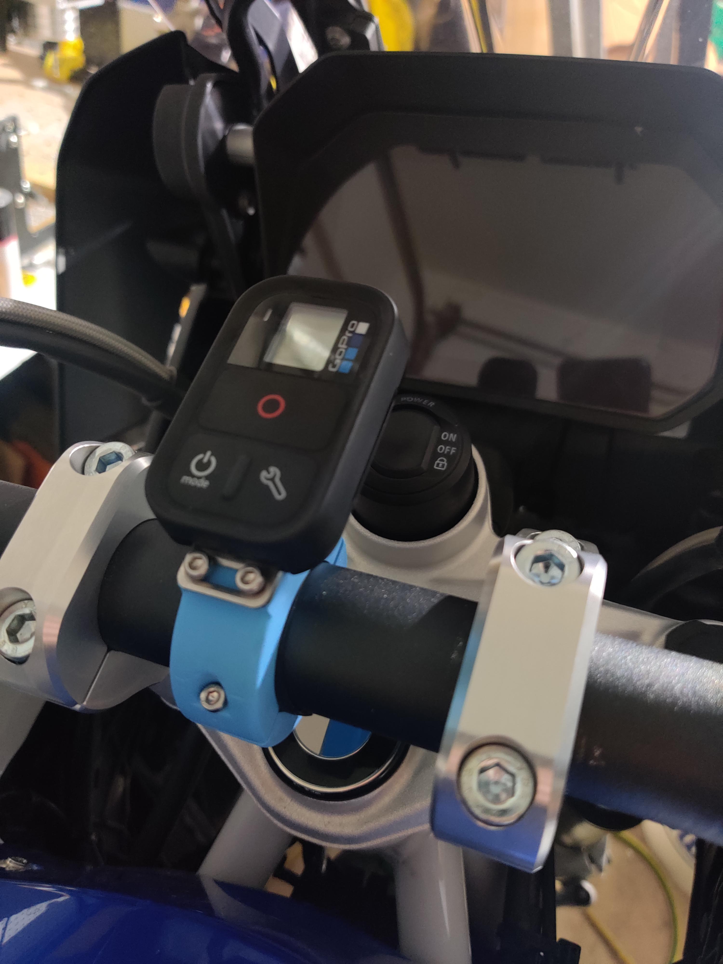 BMW R1250GS handlebar mount for GoPro Smart Remote Scrolller