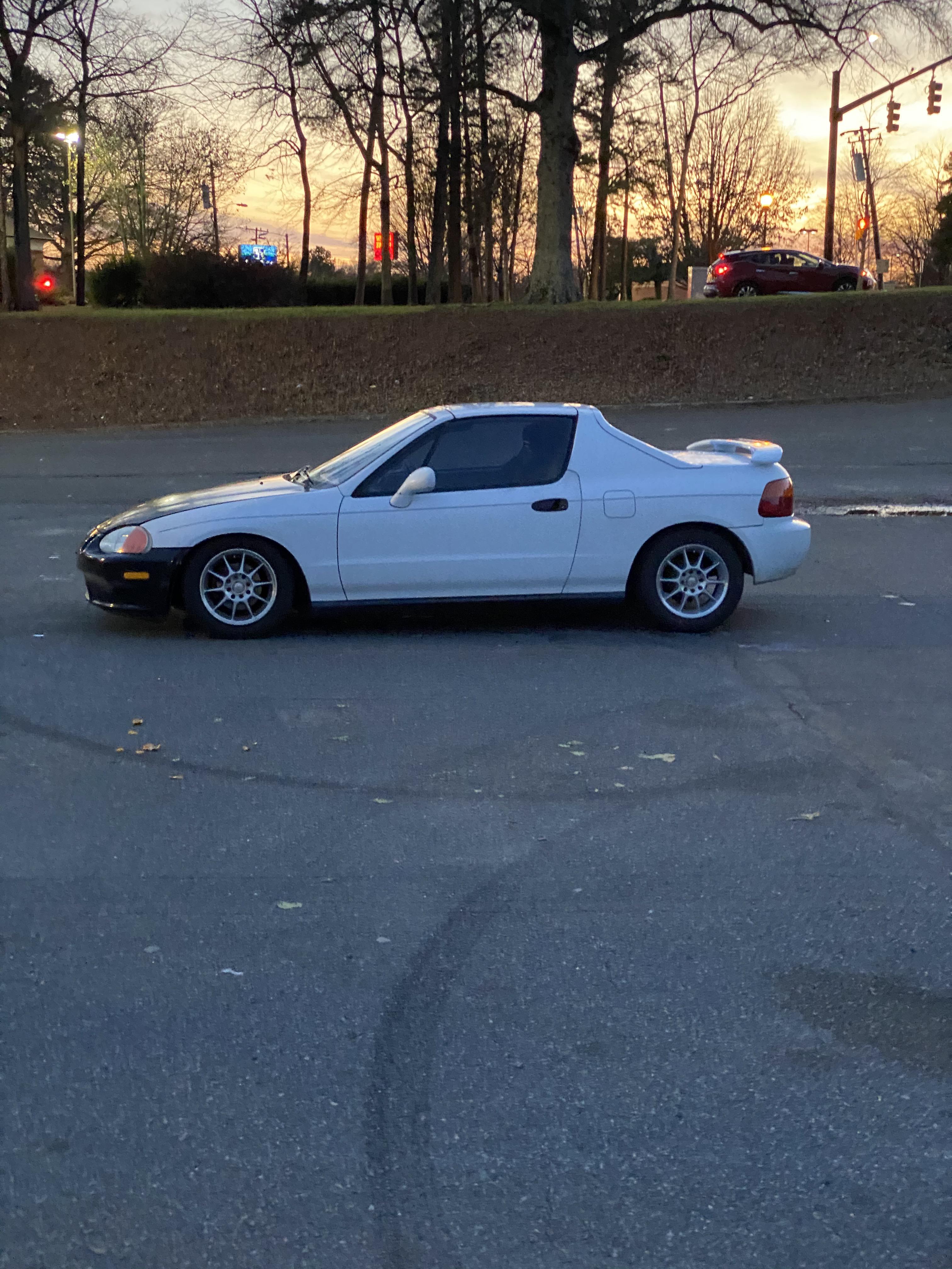 Bought a del sol and installed new rims. | Scrolller