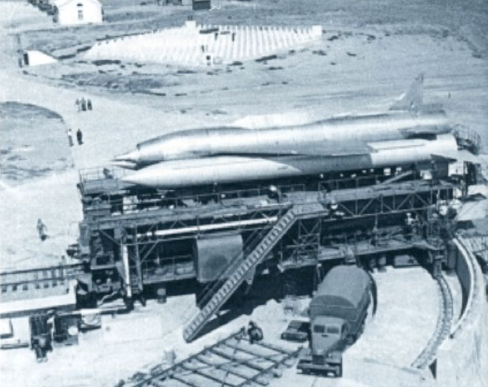 Burya Rws Burya La-350, a Soviet intercontinental cruise missile from 1957, using ...