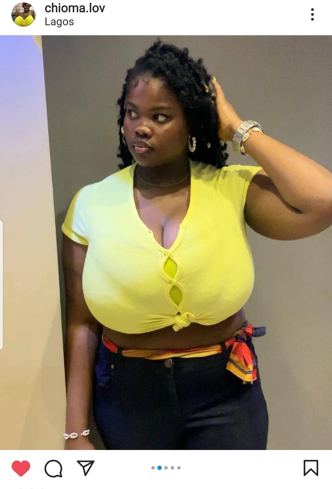 Busty Instagram | Scrolller