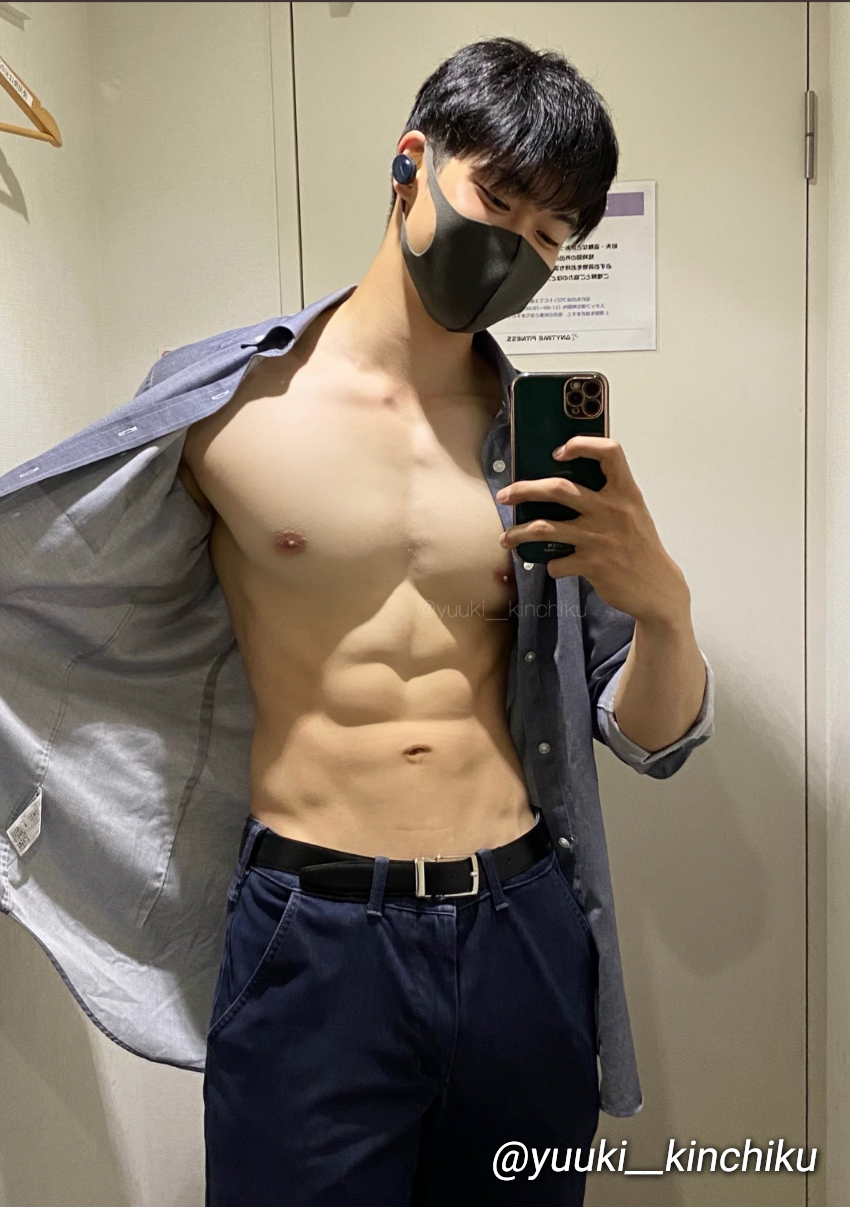 [Celeb] Japanese abs | Scrolller