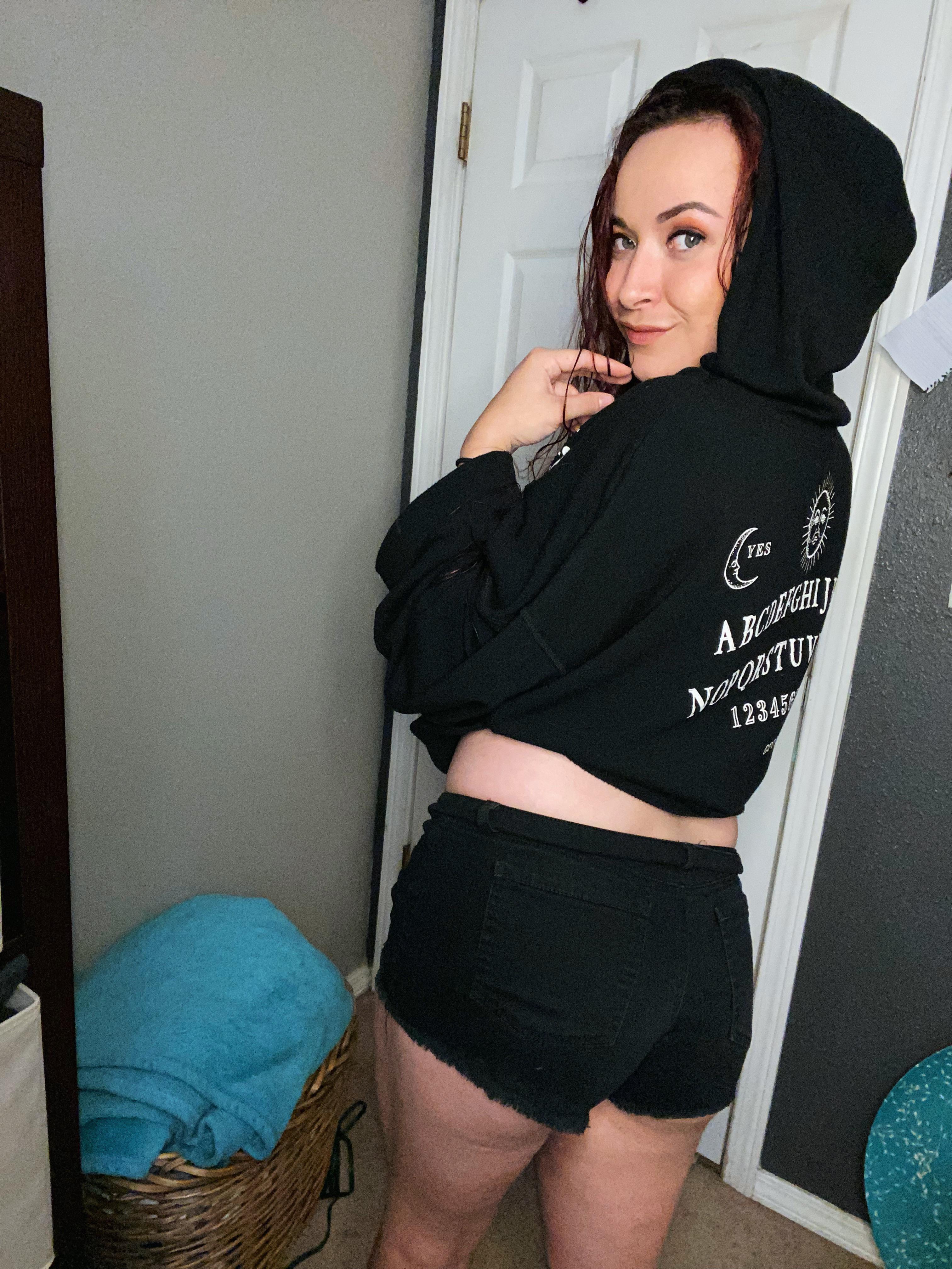 Texasthighs: The Untold Onlyfans Story - dbuoz7v